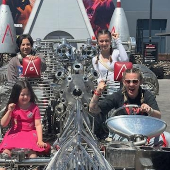 Meet your Posher, Sharlene - Picture 3 of 5